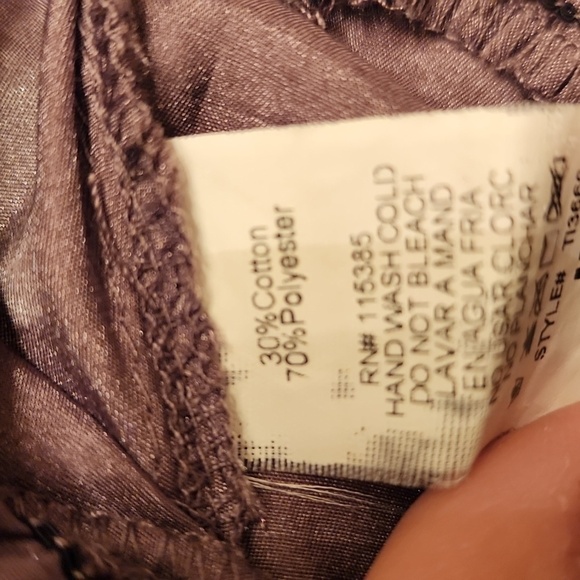 Love Culture dark toupe top with bronze embellishments. M - Picture 5 of 6